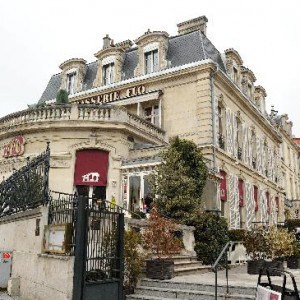 brasserie FLO