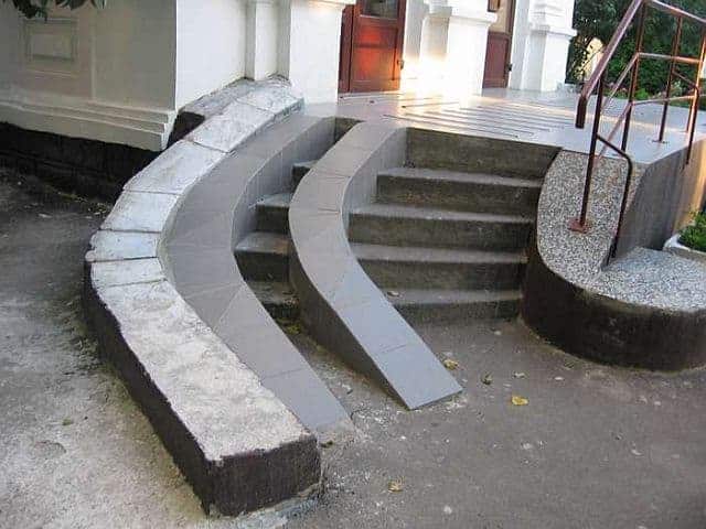 Who does this gap benefit?
