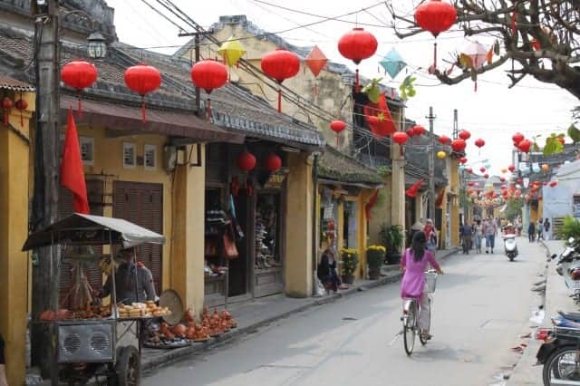 Hoi An one 13 feb 2011 013