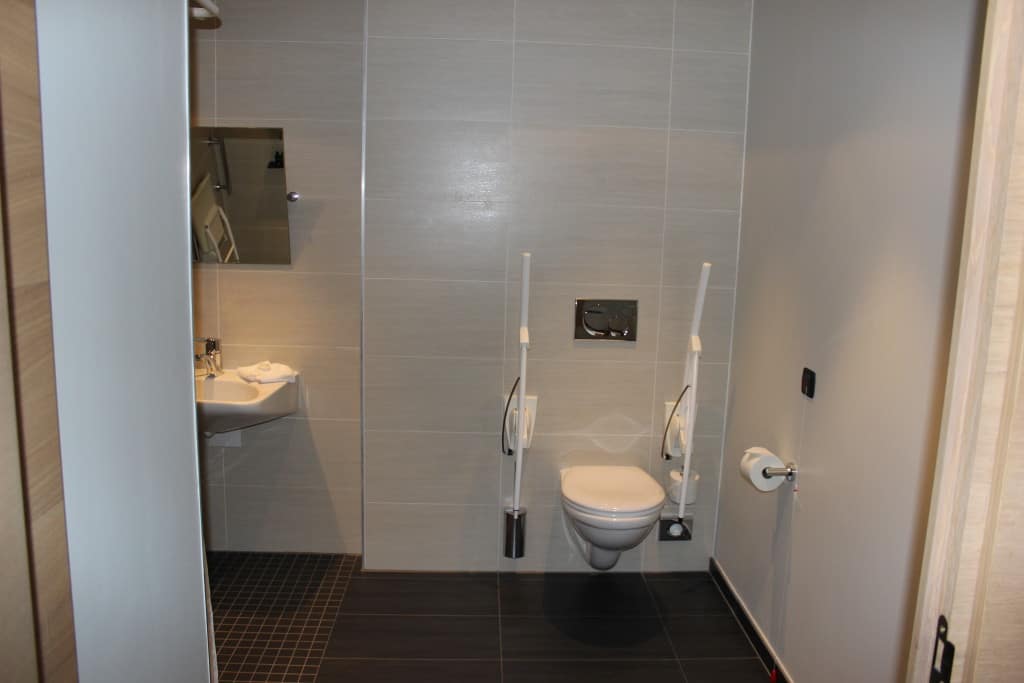 salle de bain adapté1