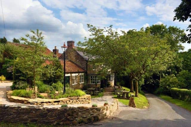 Black Swan at Olstead Has a Michelin star, 4 AA Rosettes & Voted Best restaurant in The World By Trip Advisor Travellers' Choice Awards. Access is OK But No Disabled Toilet
